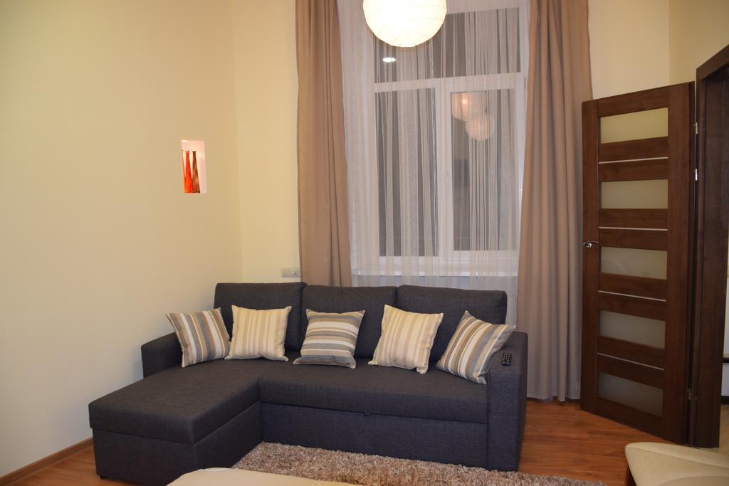 Near Citadel Apartment 2 Lviv Dış mekan fotoğraf
